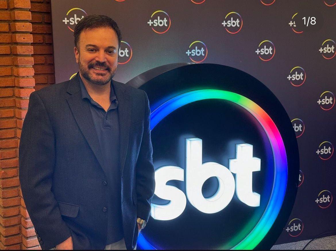 Após 19 anos, jornalista Marcelo Torres pede demissão do SBT : 'explorar novos caminhos'
