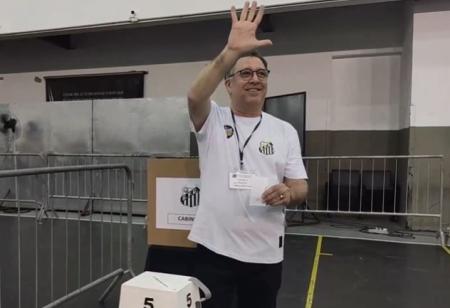 O bom filho à casa volta. Ditado antigo e verdadeiro. Como baita jogador e competente técnico, Marcelo Oliveira retorna ao Atlético pela porta da frente...