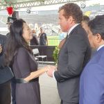 Viúva de Pelé se emociona ao receber condolências de presidente da Conmebol