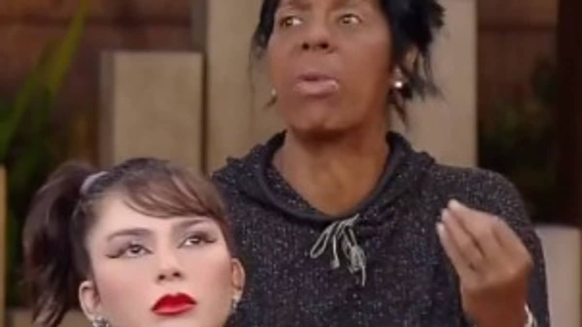 A Fazenda 15: vaza 'nude' de peoa e equipe ameaça processo