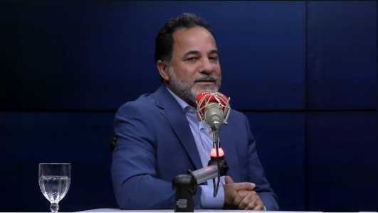 Marco Antônio Lage (PSB) falou sobre a transição econômica de Itabira em entrevista à Itatiaia