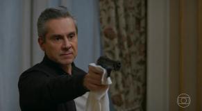 Marco Aurélio deu um tiro no peito de Odete Roitman
