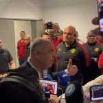 Marcos Braz discute com fotógrafo na Arena antes de Grêmio x Flamengo