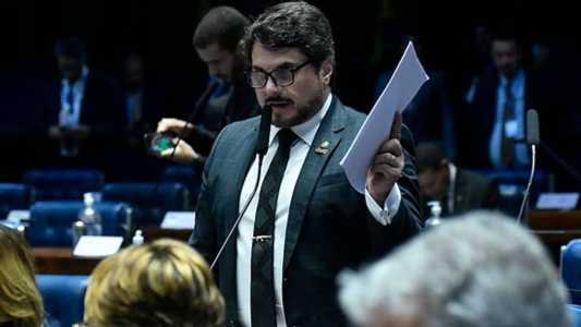 Marcos do Val é alvo de uma operação da Polícia Federal nesta quinta-feira (15)
