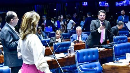 Marcos do Val foi alvo de operação, inclusive em seu gabinete no Senado Federal