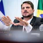 Marcos do Val passa mal no Senado, é atendido e passará por bateria de exames