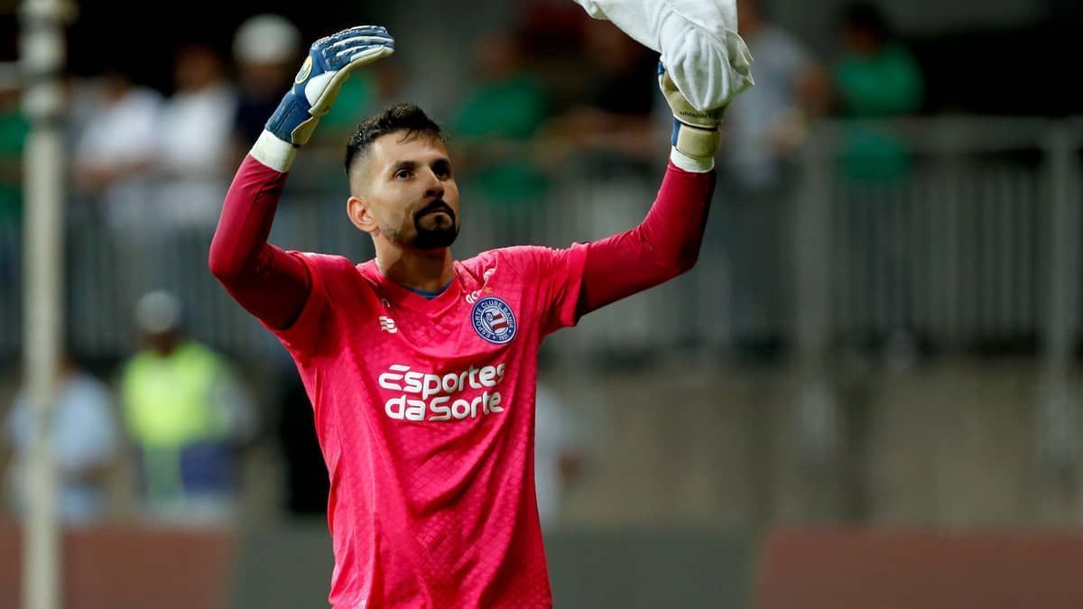 Bahia exorciza tabu de 27 anos com triunfo nos pênaltis contra o Santos; relembre