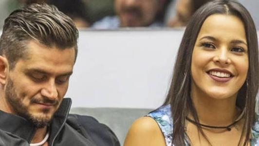 Marcos Harter e Emily Araújo tiveram um relacionamento polêmico no BBB 17