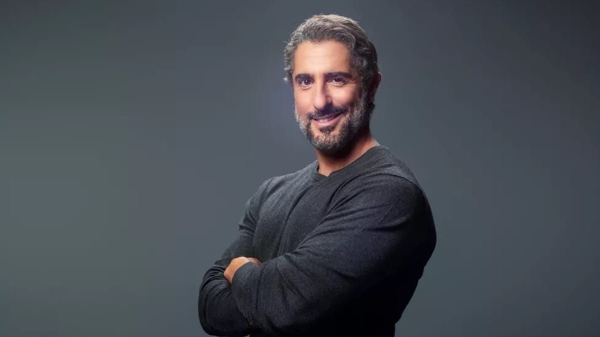 Marcos Mion surpreende com novo visual para gravação de filme; veja
