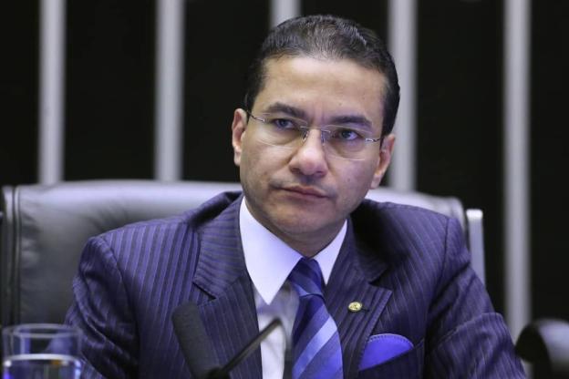 Martelo do Republicanos será batido nesta quarta (29); Cleitinho e Aro são nomes na mesa