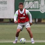 Marcos Rocha comemora volta e lamenta críticas ao Palmeiras: 'Incomodam'