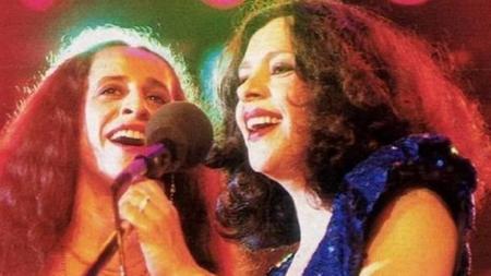 Maria Bethânia e Gal Costa realizaram um dueto memorável da música 'Esotérico', de Gilberto Gil, em 1976