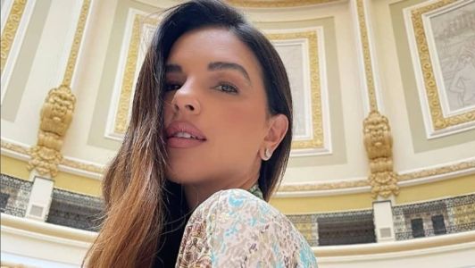 Mariana Rios pede ajuda para localizar pertences