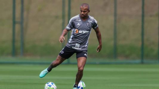 Mariano foi diagnosticado com lesão na coxa e foi entregue à fisioterapia