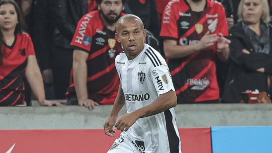 Mariano, lateral-direito do Atlético