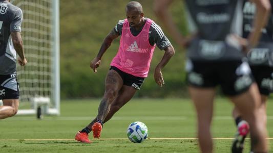 Mariano pode retornar ao time e ser titular contra o Internacional
