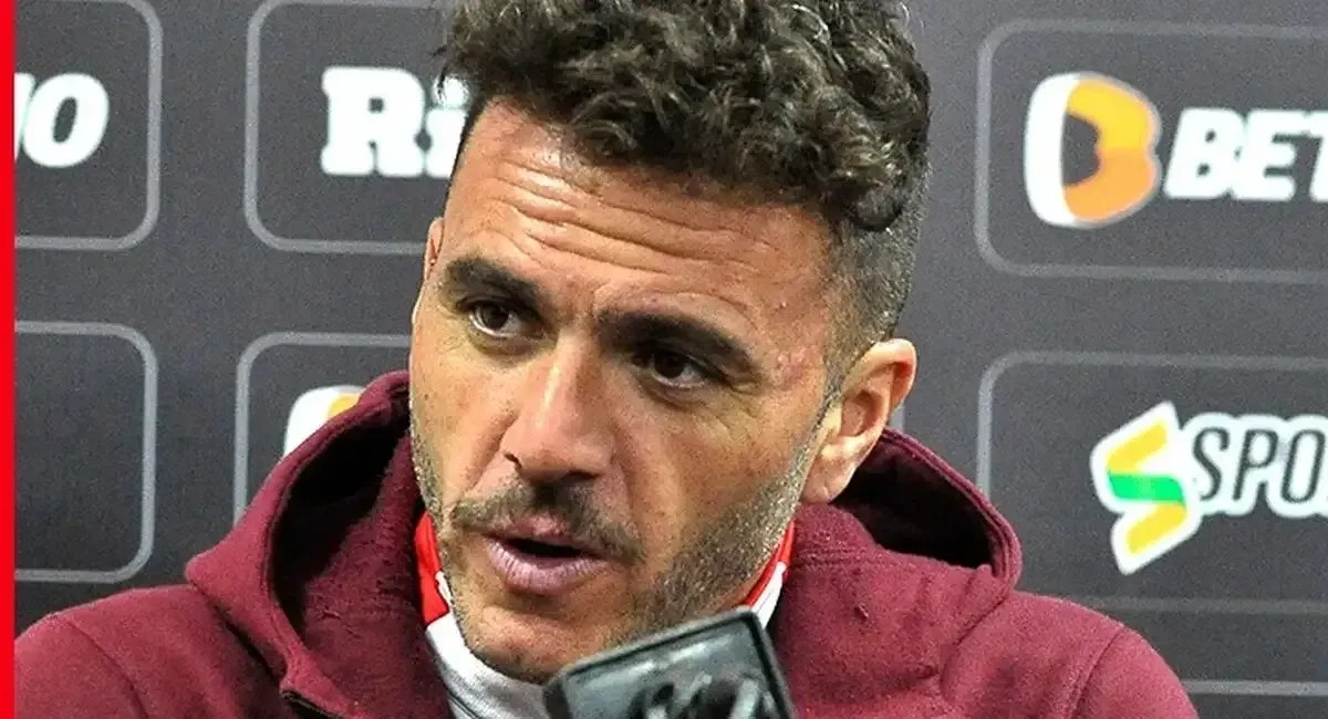 Sport entrevistou e aprovou do perfil de Mariano Soso; clube tem mais nomes na lista