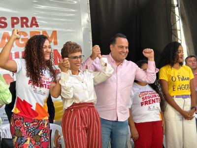 Marília Campos e Ricardo Faria