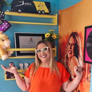 Lorena Alexandre, ex-cover de Marília Mendonça