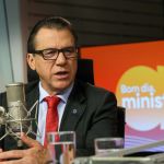 Ministro do Emprego defende regulamentação do trabalho por aplicativos