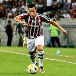 Em busca de reforços, Cruzeiro negocia com lateral-esquerdo Marlon, ex-Fluminense