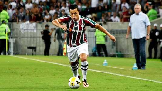 Marlon, de 25 anos, soma duas passagens recentes pelo Fluminense