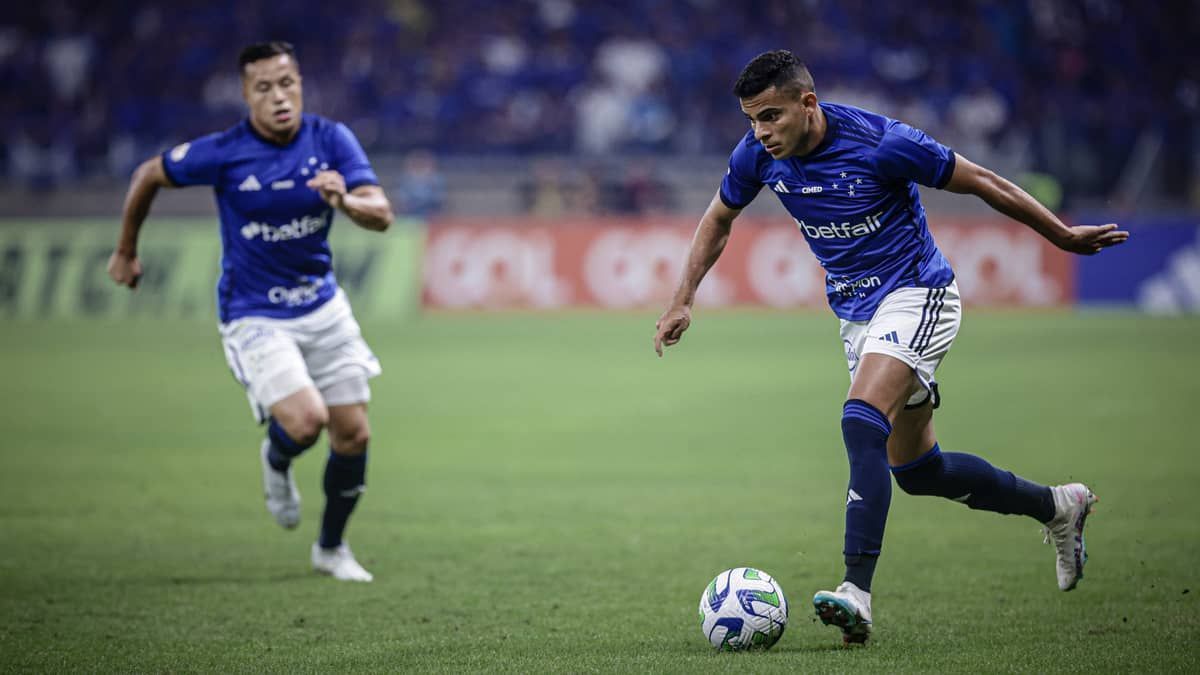 Pepa valoriza lado esquerdo do Cruzeiro e cita dificuldade por ausência de Richard