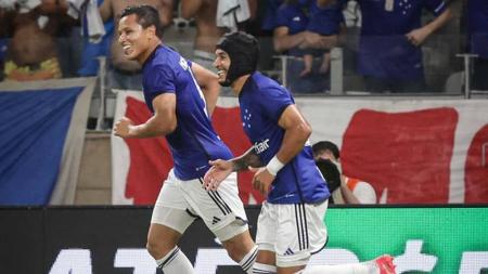Marlon e William foram fundamentais na goleada do Cruzeiro contra o Bahia, no Mineirão