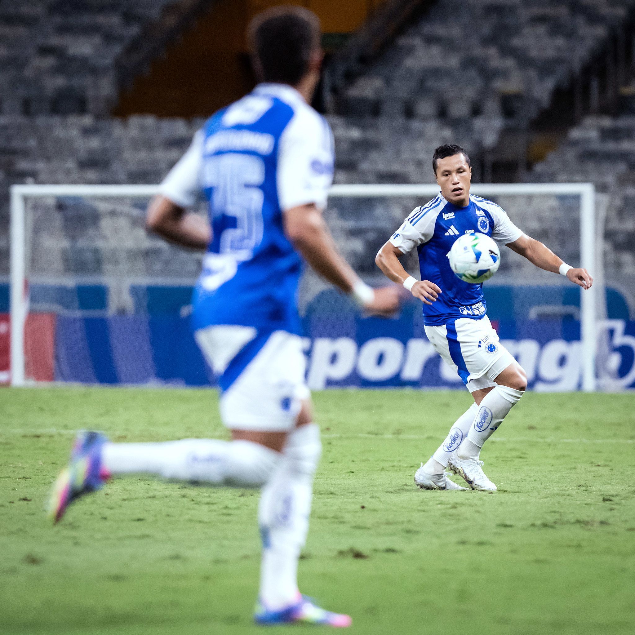 Marlon se despede do Cruzeiro e manda recado: 'Maior de Minas'