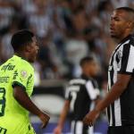 Pane geral: gols sofridos do Botafogo em cinco jogos superam todo primeiro turno