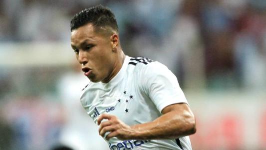 Marlon, lateral-esquerdo do Cruzeiro