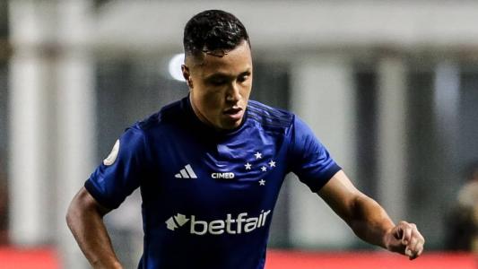 Marlon, lateral-esquerdo do Cruzeiro