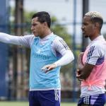 Marlon admite gol sem querer e explica comemoração em vitória do Cruzeiro