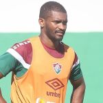 Marlon fará sua reestreia pelo Fluminense diante do Santos, no sábado