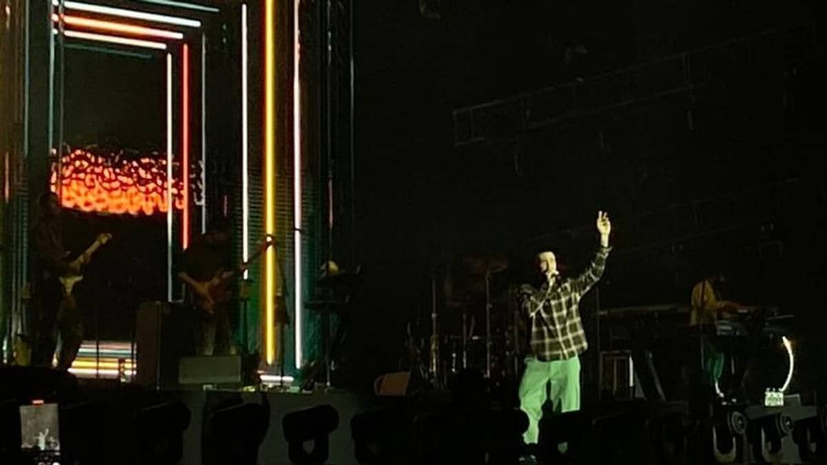 Adam Levine elogia Arena MRV durante show em BH