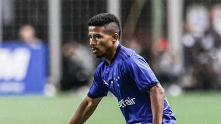 Marquinhos Cipriano deixa o Cruzeiro após 10 jogos realizados