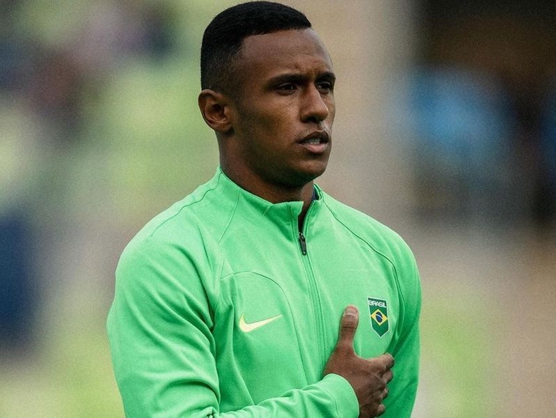 Fluminense sai na frente do Corinthians e encaminha a contratação de Marquinhos