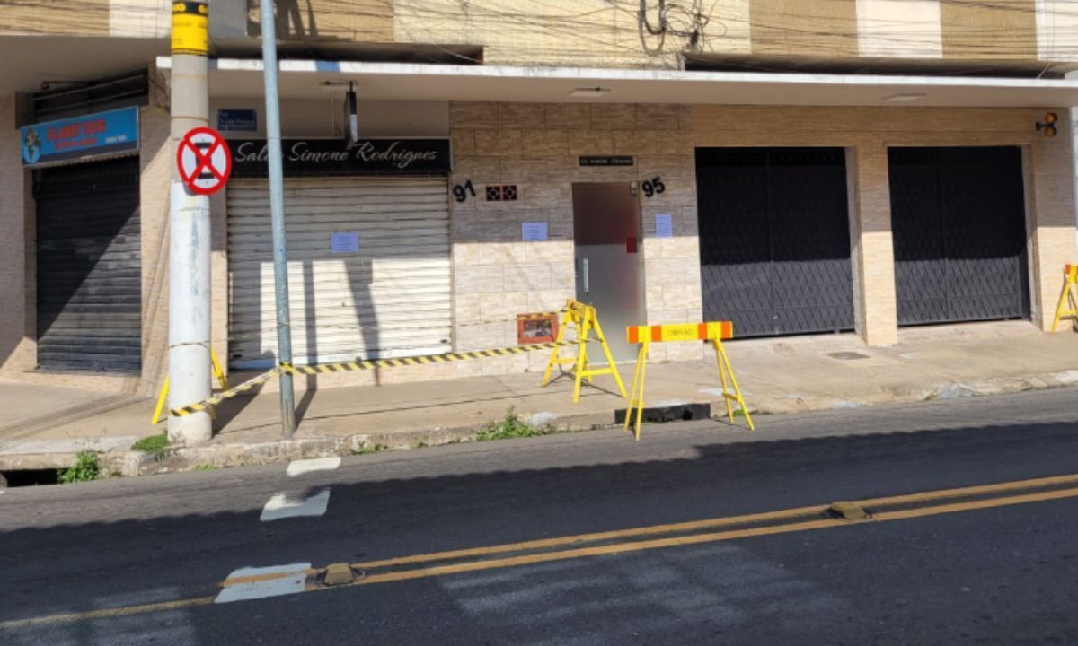 Marquise é interditada por falta de estabilidade no bairro Jardim Glória