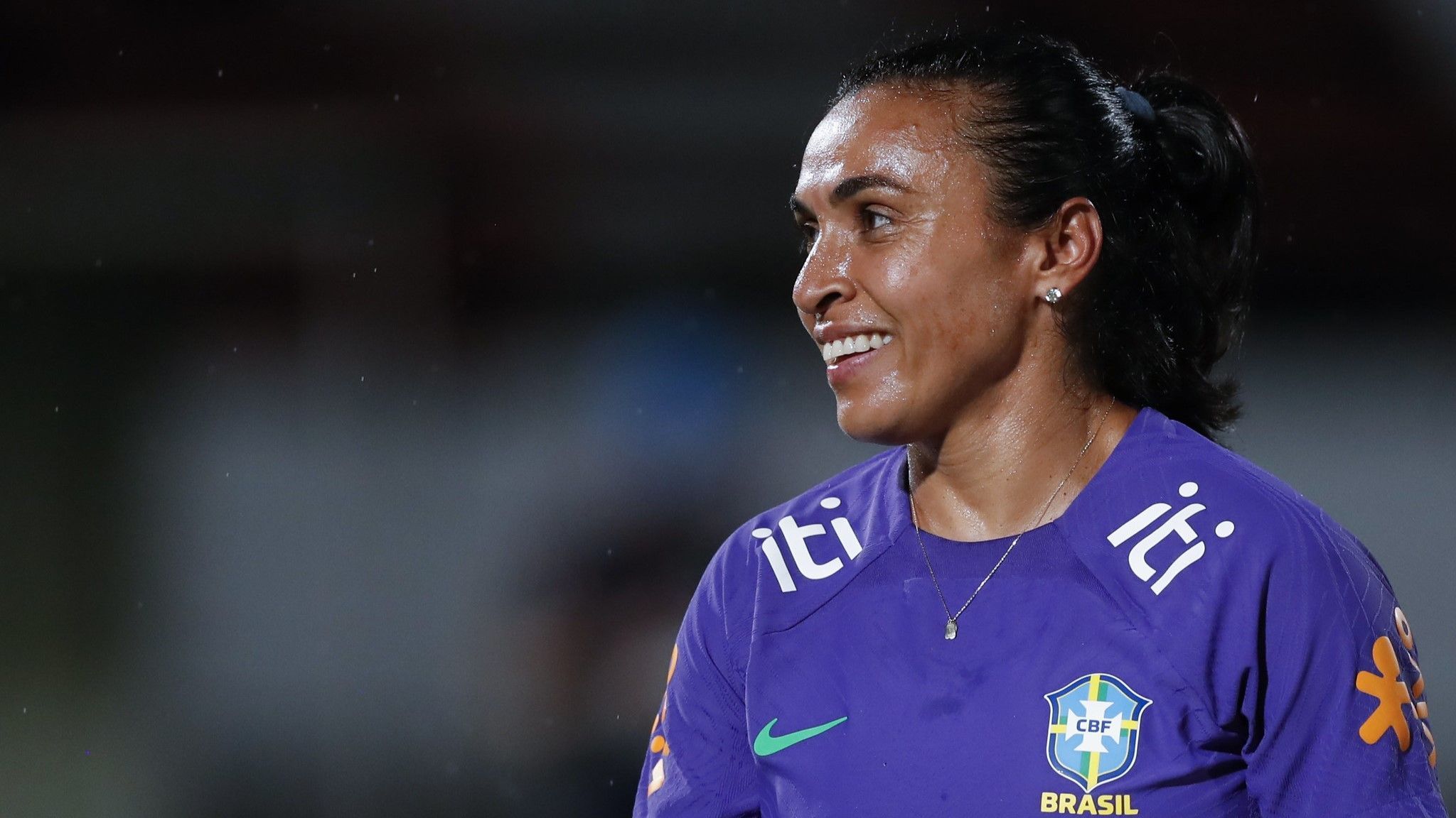 Marta destaca importância de público em treino aberto da Seleção Brasileira