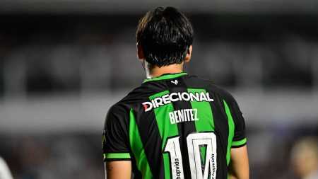 Martín Benítez, meia argentino do América