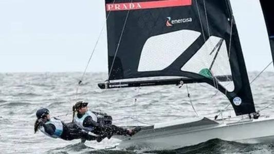 Martine Grael e Kahena Kunze tentam vaga olímpica em Santiago