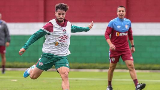 Martinelli soma 150 jogos com a camisa do Fluminense e quatro gols