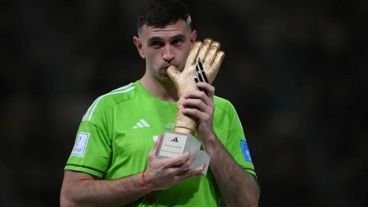 Martínez, goleiro da Argentina, elege brasileiro o adversário mais difícil