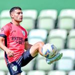 Meia do América, Martínez acelera recuperação para jogar mata-mata do Mineiro