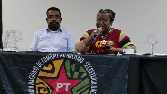Martvs das Chagas e Macaé Evaristo lideraram debates no seminário 'A Cidade que o Povo Negro Quer'