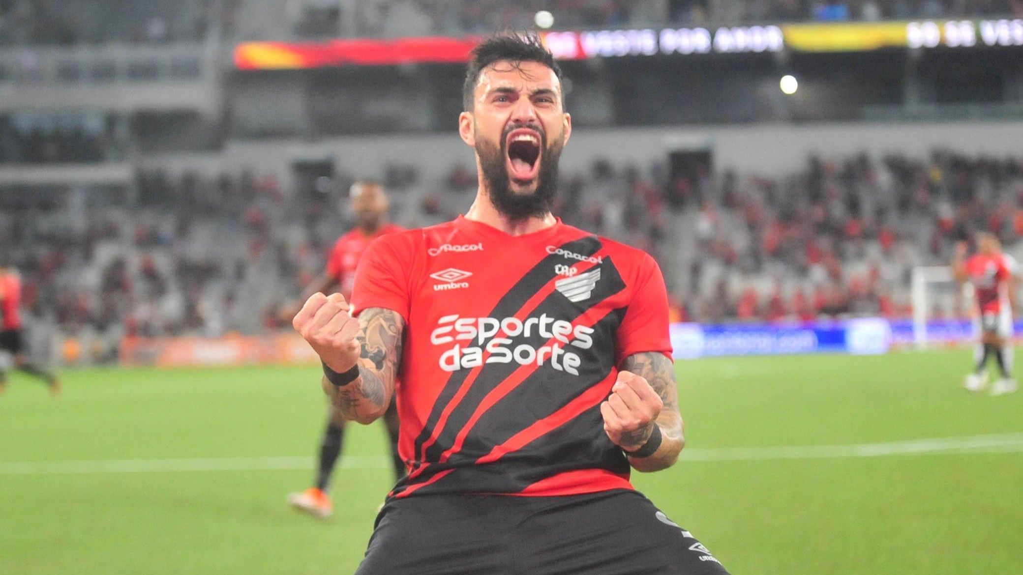 Mastriani dá show, e Athletico-PR vence Criciúma de virada pelo Brasileirão