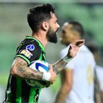 Mastriani explica problema familiar e analisa chances do América na Sul-Americana