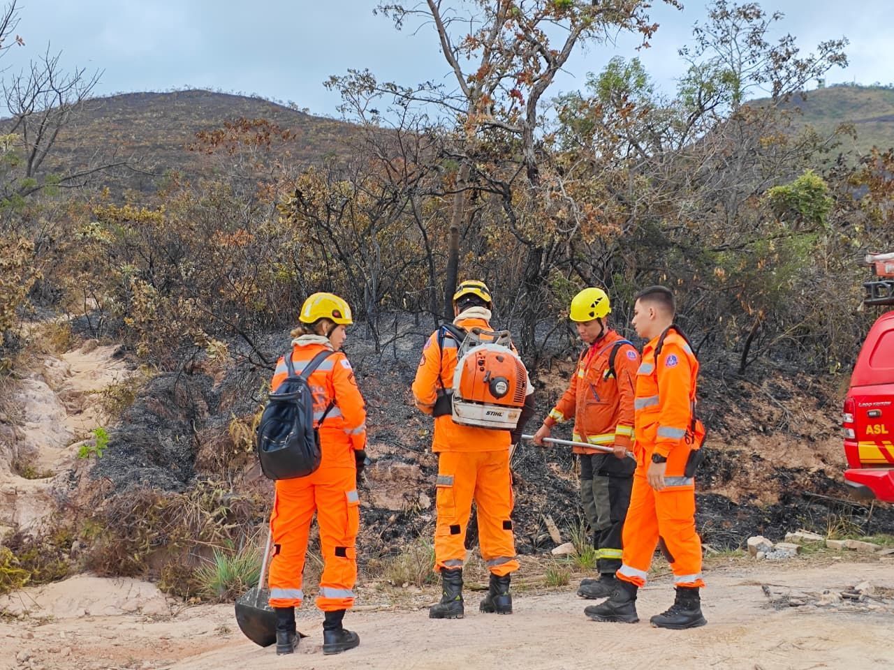 Incêndio na Mata do Baleia é controlado, mas hospital mantém atendimentos suspensos