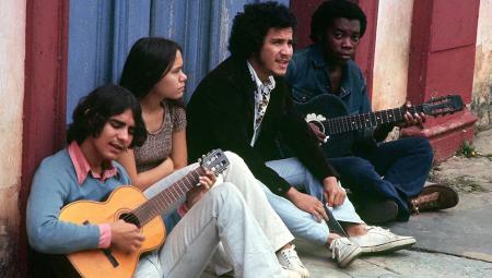 Foto mostra Lô Borges, Duca Leal, Márcio Borges e Milton Nascimento em Diamantina (MG)