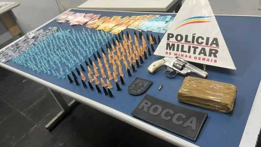 Material apreendido pela Polícia Militar